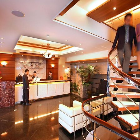 Kao Yuan Hotel - Zhong Shan Taichung Eksteriør billede